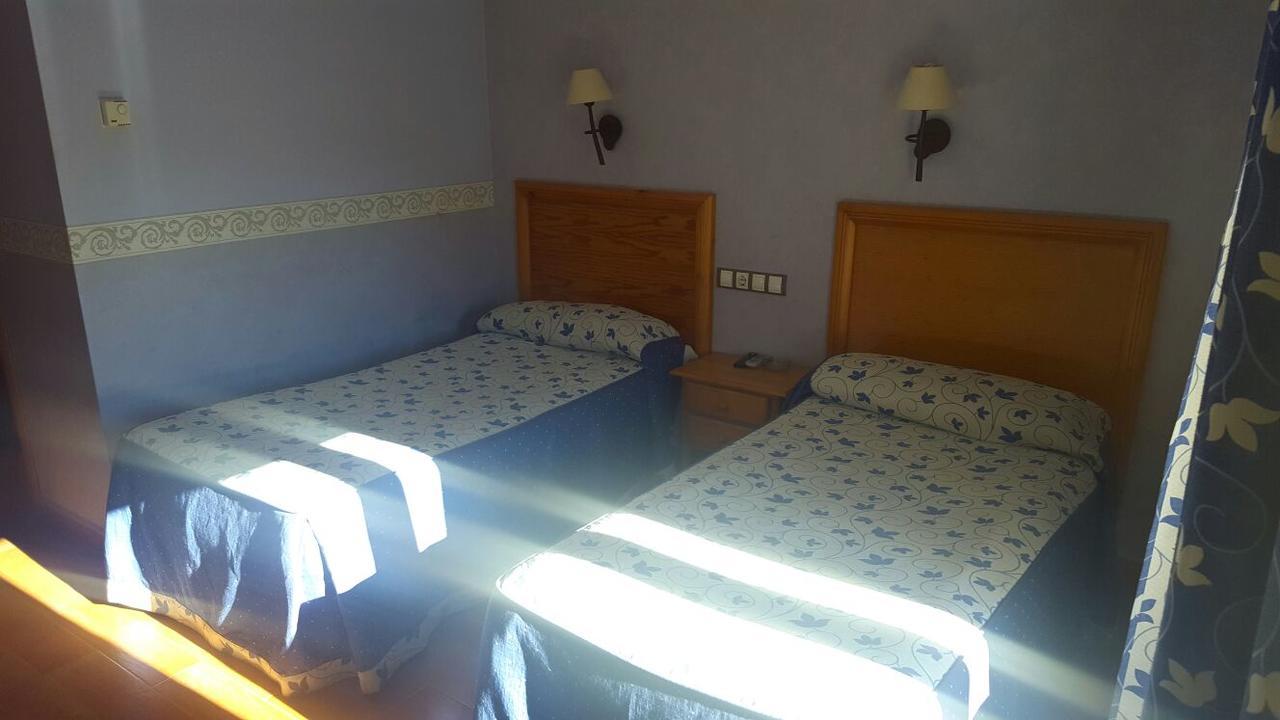 Hostal Restaurante San Juan Molina de Aragon Kültér fotó